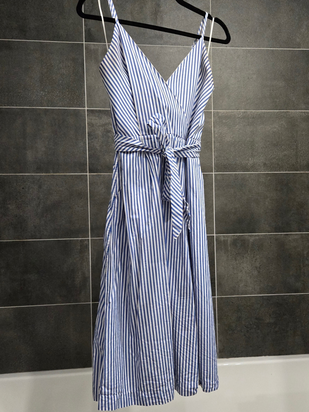 Simons Icône Blue & White Striped Tie-Waist Midi Dress